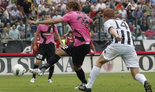  摩纳哥客场挑战科雷兹凭借团队配合取得胜利