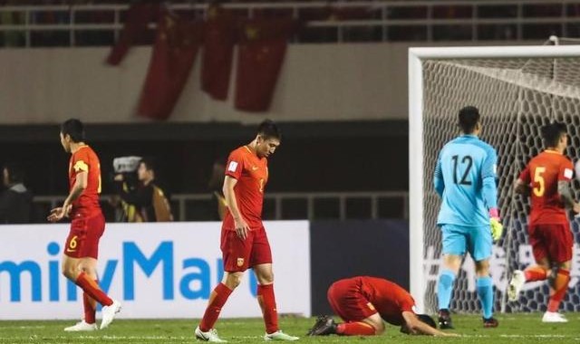  尤文图斯防线失误连连，主场不敌亚特兰大爆冷门