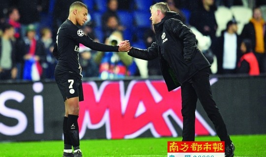  巴黎圣日耳曼客场逆转击败里昂，积分榜领跑优势扩大  