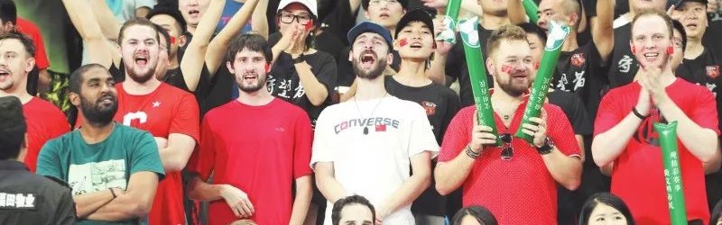  特鲁瓦主场十人应战顽强逼平强敌  