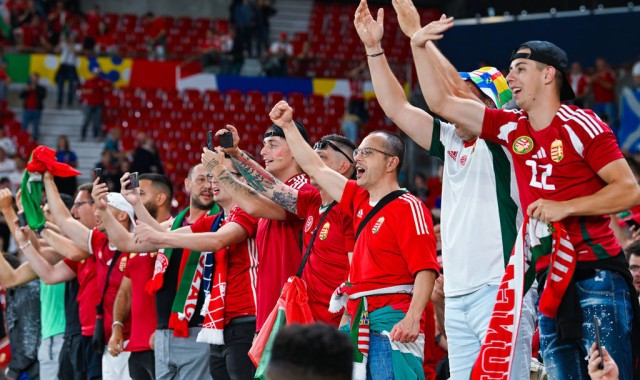  奥斯纳布吕克最后时刻发力，绝杀进球点燃主场激情